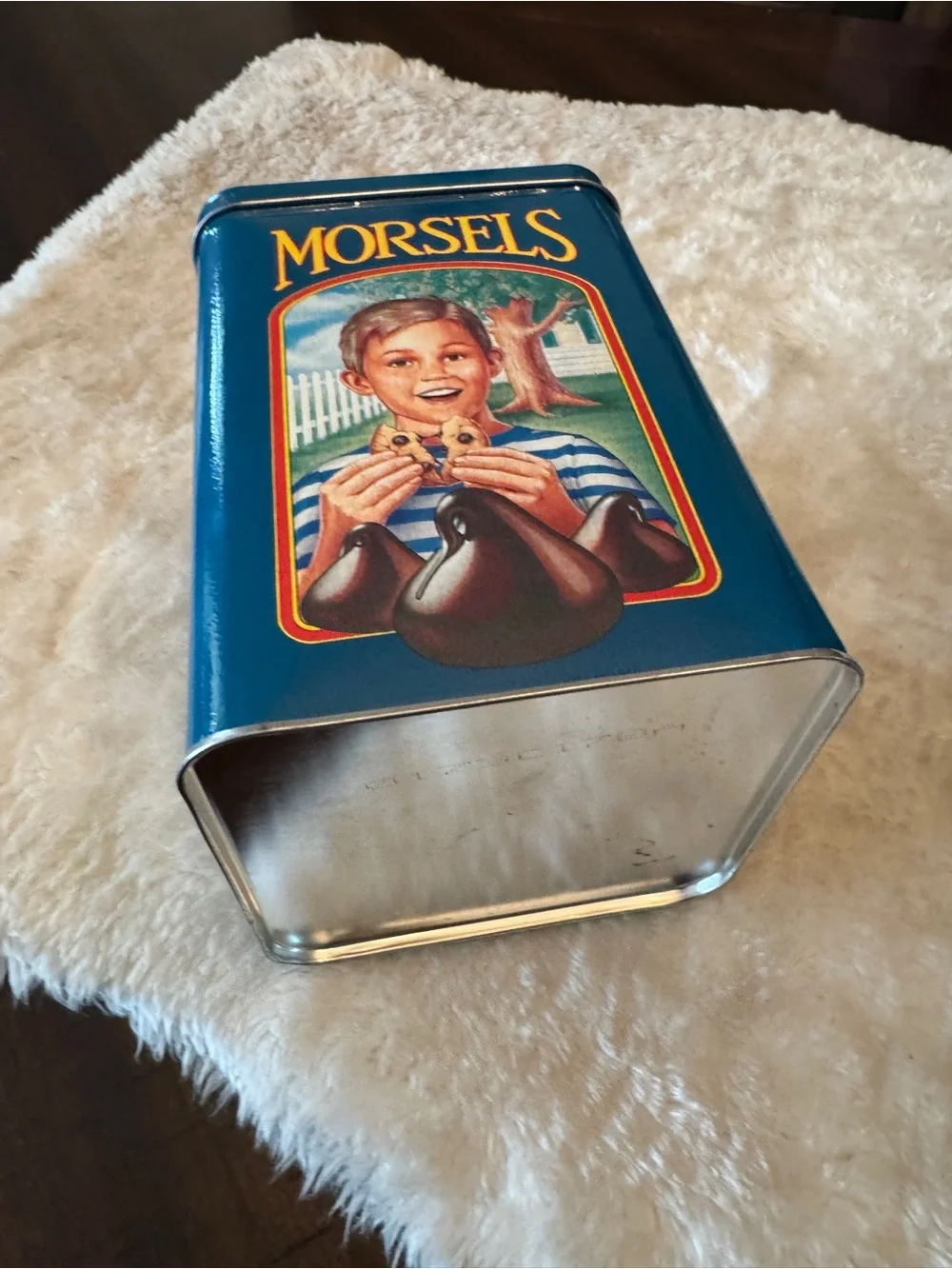 Vintage Nestlé Limited Edition Toll House Cookie Tin - Blue Collectible
